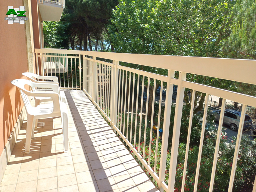 k156 16-terrazzo-2GRANDE k156 16-terrazzo-2GRANDE